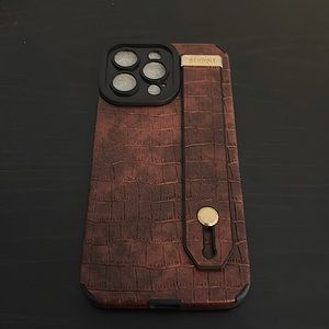 Woman’s iPhone 14 Pro Max phone case